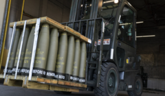 Người Mỹ sụt giảm niềm tin trong việc viện trợ cho Ukraine