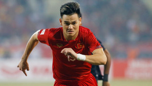 HLV Troussier triệu tập bổ sung Hồ Tấn Tài, Bùi Tiến Dũng lên đội tuyển Việt Nam