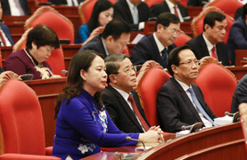 Trung ương Đảng nghe tờ trình việc quy hoạch Ban Chấp hành nhiệm kỳ mới