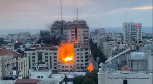 Chiến sự Gaza: Số người chết tăng lên hơn 300