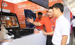 Trải nghiệm sản phẩm, dịch vụ và giải pháp chuyển đổi số tại Cà Mau