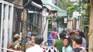 Cháy nhà 3 tầng lúc rạng sáng, 2 cháu bé tử vong