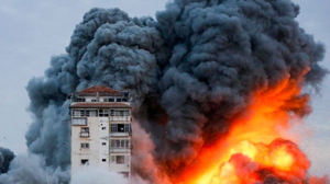 Cận cảnh quân đội Israel phá nát hệ thống phát hiện máy bay của Hamas