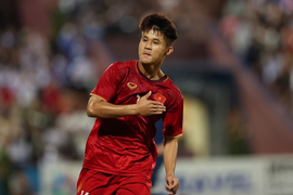 Tài năng trẻ SLNA lọt tốp 60 cầu thủ trẻ triển vọng nhất thế giới