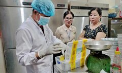 Hàng trăm người nhập viện, 1 ca tử vong do ngộ độc: Quảng Nam chỉ đạo nóng