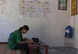 Trao cơ hội, nối ước mơ: Nghị lực vươn lên của nữ sinh dân tộc Khmer