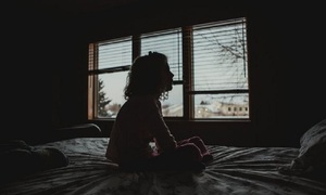 Góp 1 tỷ mua nhà, tôi sốc khi nghe lý do mẹ chồng không cho đứng tên sổ đỏ