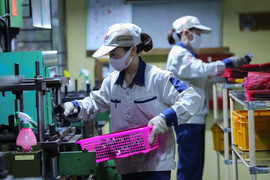 Tuổi hưu năm 2024 của người lao động được tính thế nào?