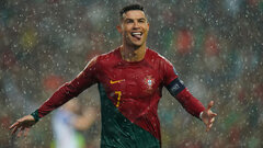 Ronaldo lập cú đúp, Bồ Đào Nha giành quyền tham dự EURO 2024