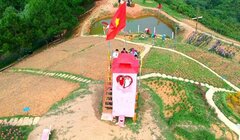 HTX làm du lịch ở đỉnh Pha Đin, khách thỏa mãn khám phá một trong 'tứ đại đèo'