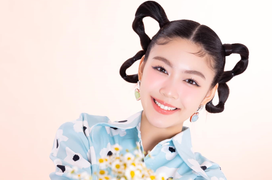 Con gái đầu lòng của MC Quyền Linh khoe vẻ đẹp ngọt ngào, trong trẻo khó rời mắt