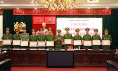 Chủ tịch Hà Nội gửi thư khen đơn vị phá vụ án cô gái trẻ bị sát hại, phân xác