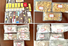 Ngày ngày mang 30kg vàng đi làm, cặp vợ chồng không ngờ vẫn thua tên trộm