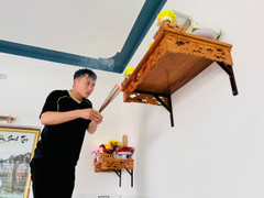 Người thân đứng ngồi không yên, ngóng tin tìm kiếm 13 ngư dân còn mất tích