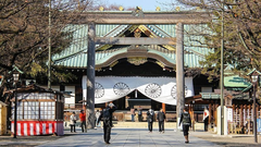 Thủ tướng Nhật bị phản ứng vì gửi lễ tới đền Yasukuni