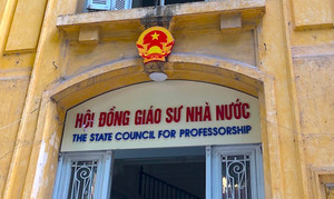 Loại 10 ứng viên không đủ tiêu chuẩn xét công nhận GS, PGS 2023