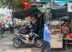 Sở GTVT TP.HCM chỉ đạo khẩn xử lý lấn chiếm vỉa hè tại quận 1