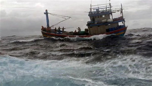 Thông tin mới nhất vụ chìm 2 tàu câu mực khiến 13 ngư dân mất tích