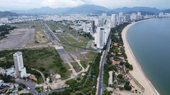 Cảnh dở dang trong khu đất được Khánh Hòa giao Tập đoàn Phúc Sơn của Hậu 'Pháo'