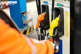 Giá xăng dầu hôm nay 19/10: Quay đầu tăng