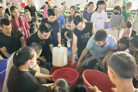 Nỗi lo thiếu nước sạch chưa nguôi, lại lo nước được cấp không đảm bảo chất lượng