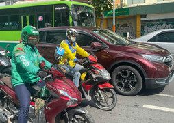 Dự báo thời tiết TP.HCM hôm nay 22/10: Trời nắng, chiều có mưa rào