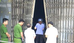 Cháy nhà 2 tầng ở Đà Nẵng trong đêm: Chồng chết, vợ và con bị thương