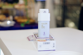 SALON de PRO ra mắt sản phẩm nhuộm tóc phủ bạc không mùi dạng bọt 