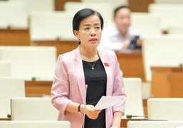 ĐBQH: 'Có cần thiết bỏ ra 400 tỷ để làm thêm 1 bộ sách giáo khoa mới?'