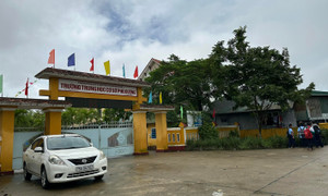 Nữ sinh lớp 6 bị nam thanh niên dùng búa đánh vào đầu