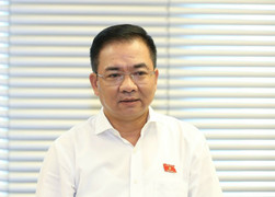 ĐBQH: Nâng lương để giáo viên hạn chế dạy thêm