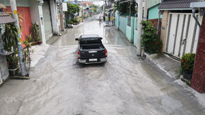 TP.HCM: Chi hơn 3,5 tỷ đồng sửa đường ngập nửa năm chưa rút