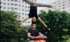 Sở Văn hóa mời Quốc Cơ, Quốc Nghiệp lên làm việc vụ quảng cáo chồng đầu lái xe
