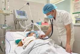 Người phụ nữ chỉ có một bên thận, lại bị vi khuẩn ăn mòn cơ thể