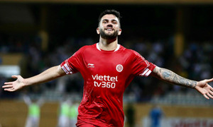 CLB Công an Hà Nội đón ngoại binh mới