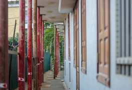 Nhà kiên cố bỗng nứt toác, chờ sập ở Hà Nội: Phạt chủ đầu tư 180 triệu đồng