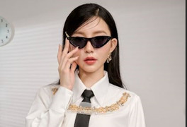 Á quân The Face Vietnam thanh lịch với thiết kế Hà Thanh Việt