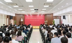 Đảng ủy Vietcombank tổ chức lớp bồi dưỡng nhận thức về Đảng