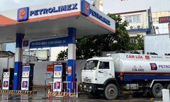 Bộ Công Thương yêu cầu doanh nghiệp dự trữ xăng dầu phục vụ Tết Nguyên đán 2024 