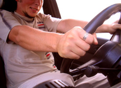 7 dấu hiệu cảnh báo hệ thống phanh ô tô đang có vấn đề