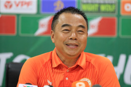 HLV CLB Công an Hà Nội: Cầu thủ bị sốc khi không được nhận tiền thưởng vô địch