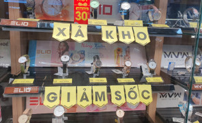 Siêu thị điện máy giảm 90% giá, đồng hồ đeo tay chỉ còn hơn 100.000 đồng