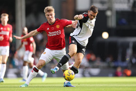 Fulham 0-1 Man Utd: Bruno Fernandes bùng nổ phút 90