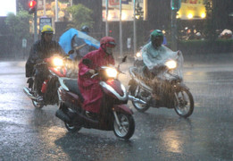 Dự báo thời tiết TP.HCM hôm nay 5/11: Chiều và đêm có mưa rào