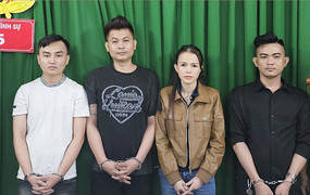 Bắt giam chủ nhà hàng cho nhân viên dùng tiếng lóng 'ăn cơm, ăn cháo' để bán dâm