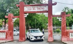 Vì sao hiệu trưởng trường THPT có tiếng ở Huế bị kỷ luật, xin nghỉ hưu sớm?