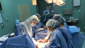 Cứu sống người phụ nữ mang thai 31 tuần bị suy tim nặng