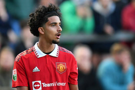 Sao Iraq từng khoác áo Man Utd nguy cơ bỏ lỡ trận gặp tuyển Việt Nam