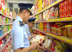 Cục QLTT tỉnh Sơn La xử lý gần 1.000 vụ vi phạm trên địa bàn