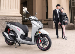 Bảng giá xe máy SH mới nhất tháng 11/2023